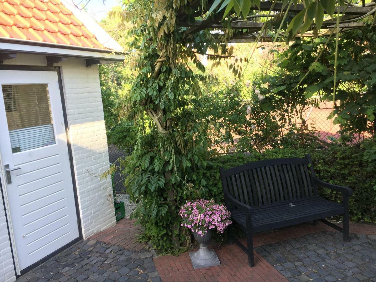 Casa Qirih Hotel Zierikzee Exterior photo
